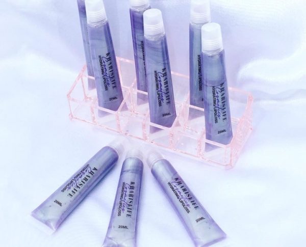 Makrothumia lipgloss 2